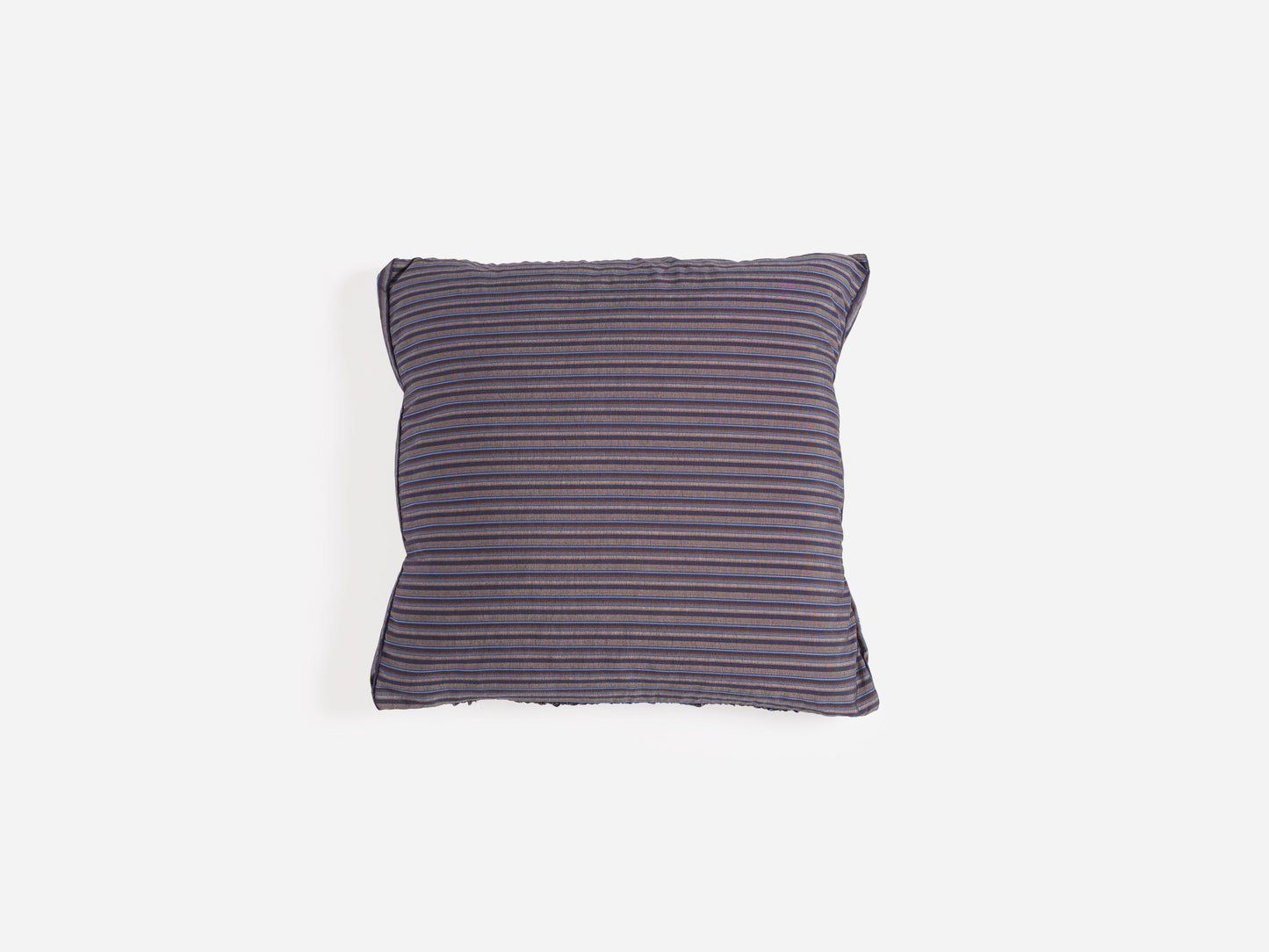 I:OBJ(0015) - VINTAGE DRAPPED CUSHION