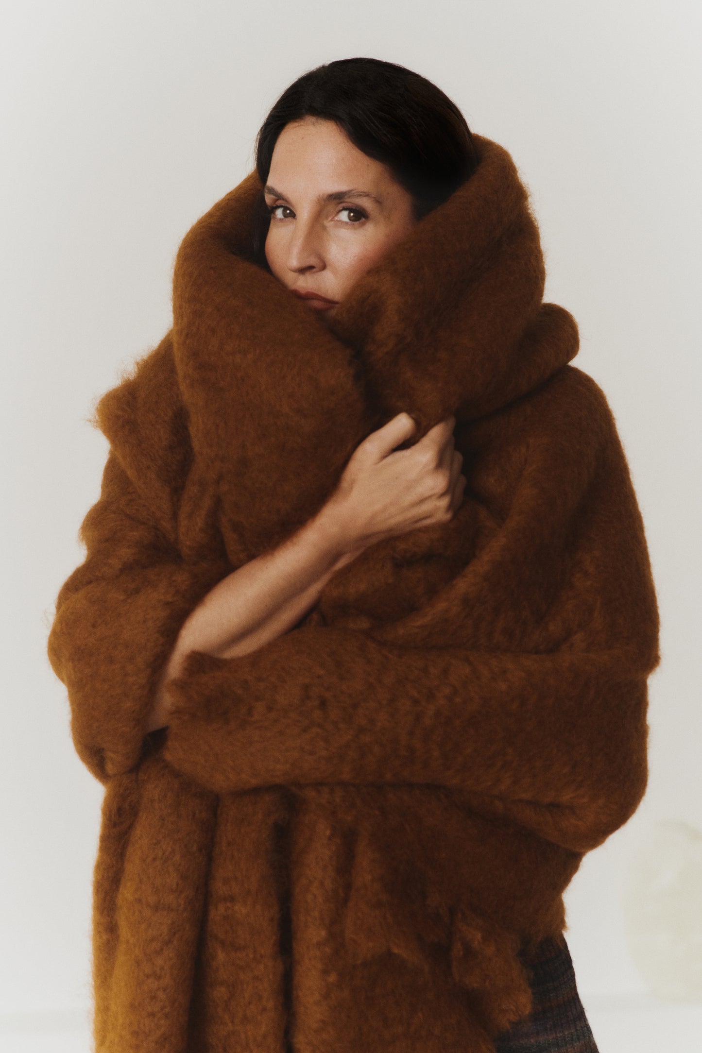 I:OBJ(0022) - MOHAIR BLANKET